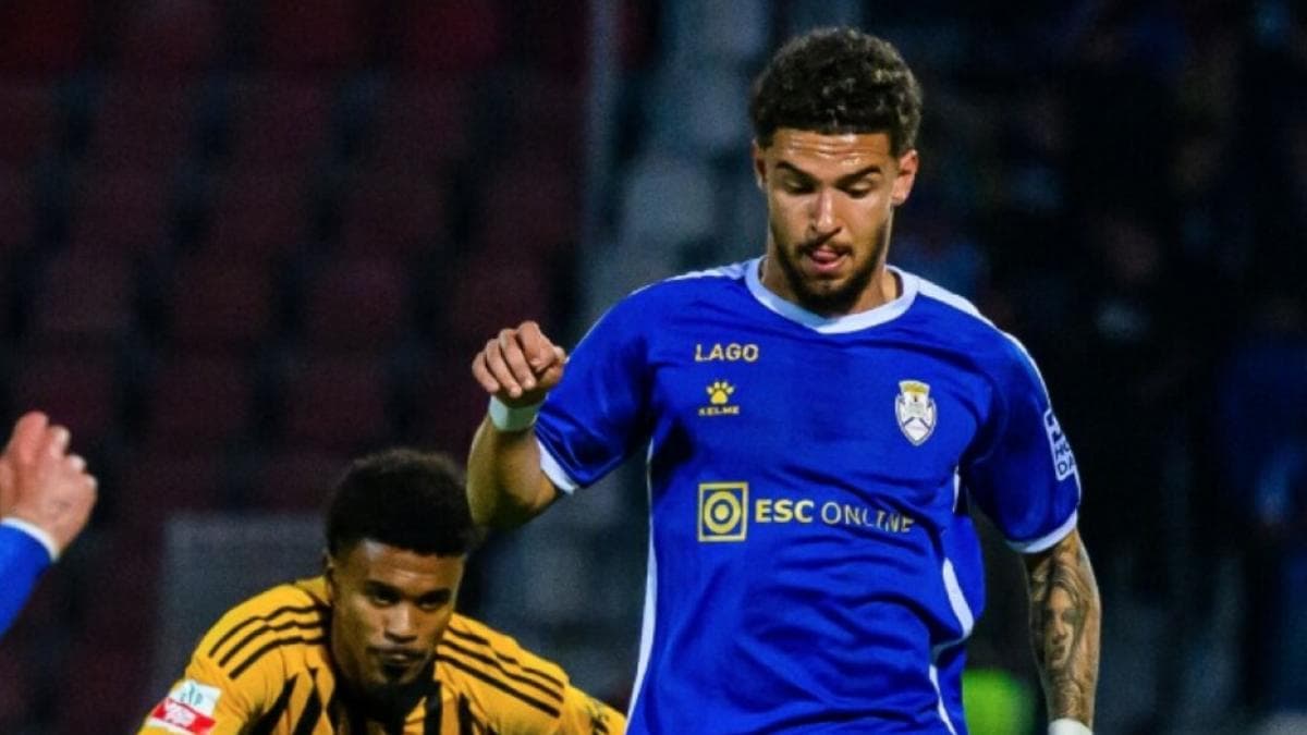 Jovem do Cruzeiro ganha destaque e se consolida como titular em clube europeu