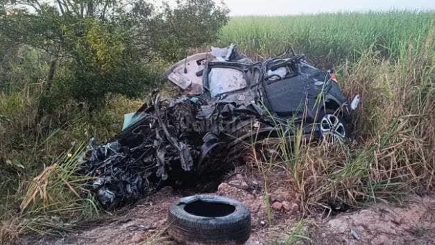 Quatro pessoas de Belo Horizonte morrem em acidente na BR-418, na Bahia